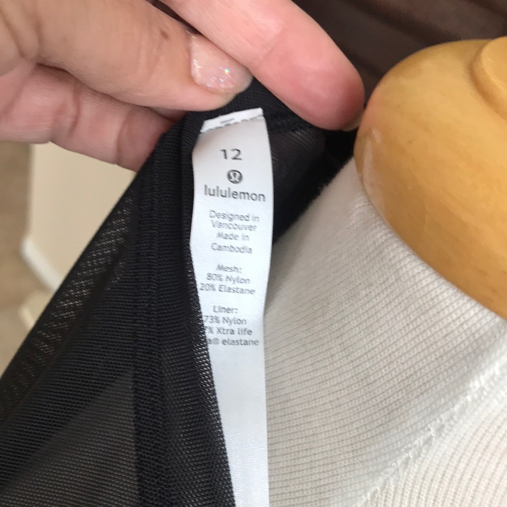 Lululemon - Picture 4 of 4